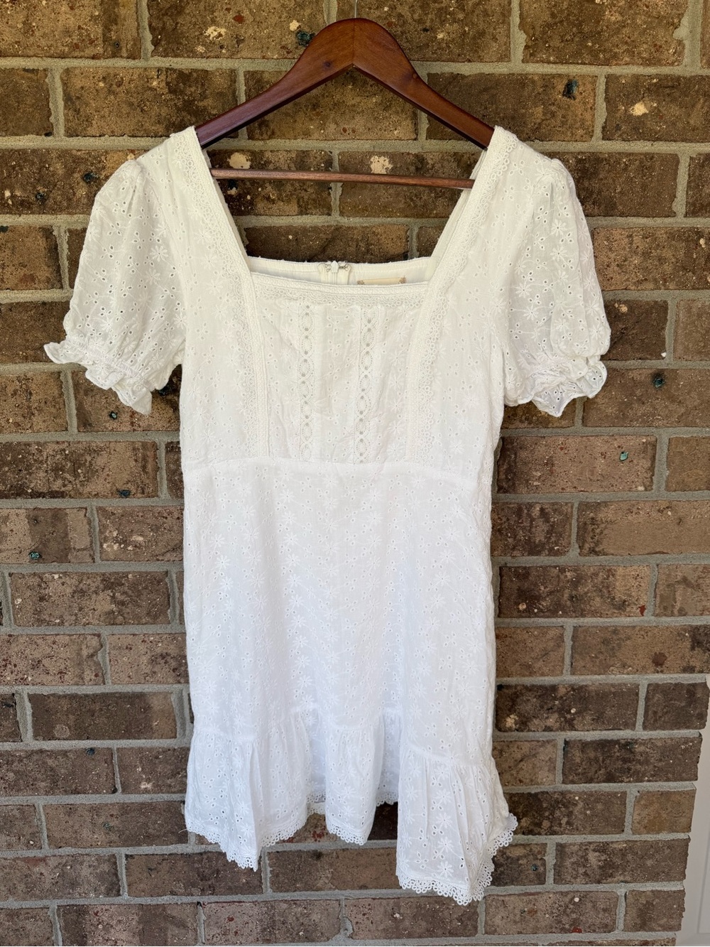 Altar’d State White Eyelet Lace Mini Dress Puff Sleeve Cottagecore Size Medium